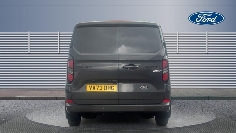 Ford Transit Custom 300 L2 Diesel Fwd 2.0 EcoBlue 136ps H1 Van Limited